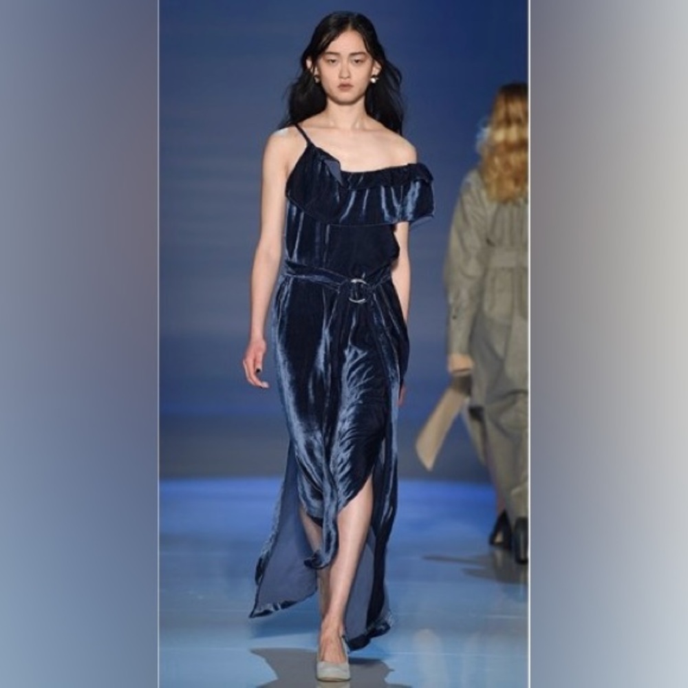 Navy One-Shoulder Velvet Maxi Dress - Elegant Evening Wear